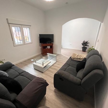 Casa Unifamiliar Completa Camas Sevilla ภายนอก รูปภาพ